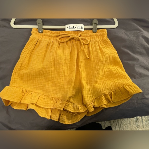 Fab’rik Yellow 2-Piece Set - Picture 4 of 4